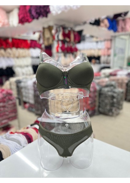 Iç Giyim Ebru Destekli Silikonlu Fitilli Sütyen ve Külot Takım (Sütyen Yıkama Topu Hediyeli)