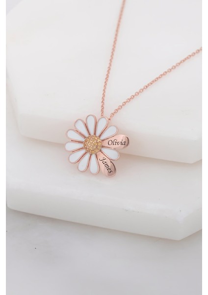 Rose Renk İsimli Papatya Gümüş Bayan Kolye