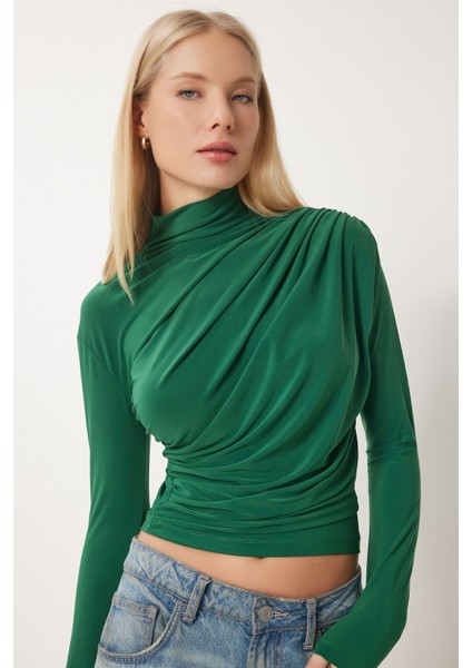 Kadın Büzgü Detaylı Dik Yaka Sandy Bluz fırsatları