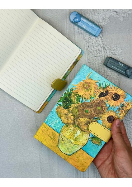 Van Gogh 15 Ayçiçekli Vazo Desenli Çizgili Sert Kapak Mıknatıslı Defter