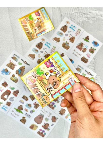 Sevimli Sanrio Karakterli Capybara 12 Yaprak Mini Defter Sticker Turuncu Renk