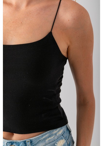 Kadın Kare Yaka Ince Askılı Basic Atlet Siyah - MS0000514