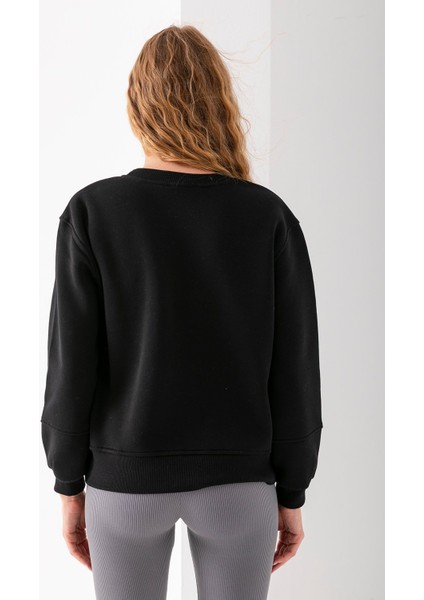 Kadın Bisiklet Yaka Miu Miu Aksesuarlı 3ip Sweatshirt Siyah - 2627
