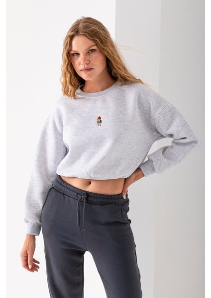 Kadın Bisiklet Yaka Gözlüklü Ayı Nakışlı 3ip Crop Sweatshirt Gri - 2671 indirimleri