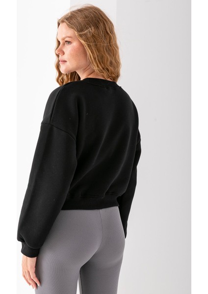 Kadın Bisiklet Yaka Kelebek Aksesuarlı 3ip Crop Sweatshirt Siyah - 2670