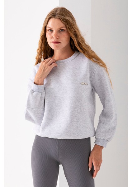 Kadın Bisiklet Yaka Miu Miu Aksesuarlı 3ip Sweatshirt Gri - 2627 indirimleri