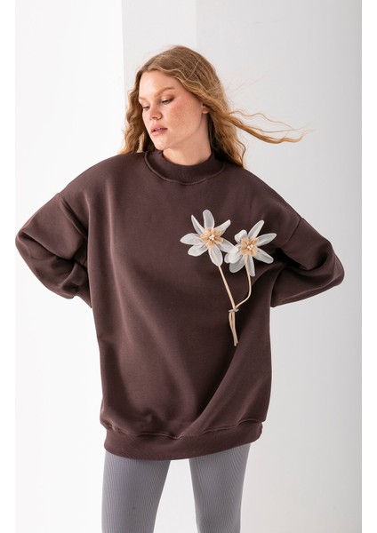 Kadın Bisiklet Yaka Çiçek Aksesuarlı 3ip Oversize Sweatshirt Kahverengi - 2628 indirimleri