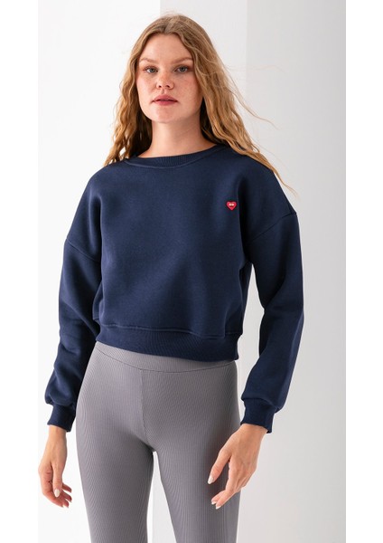 Kadın Bisiklet Yaka Kalp Nakışlı 3ip Crop Sweatshirt Lacivert - 2669