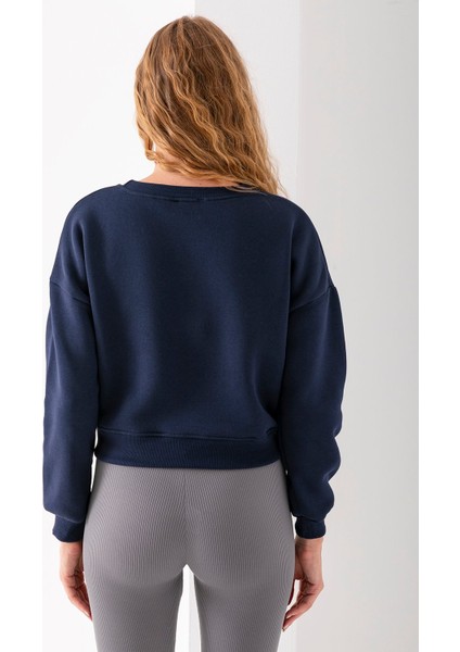 Kadın Bisiklet Yaka Kalp Nakışlı 3ip Crop Sweatshirt Lacivert - 2669