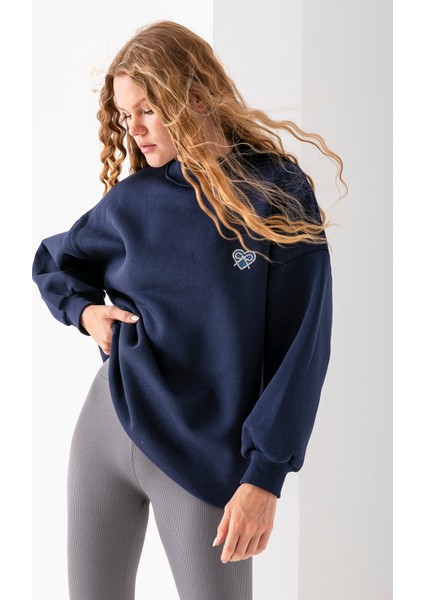 Kadın Bisiklet Yaka Fiyonk Kalp Nakışlı Oversize 3ip Sweatshirt Lacivert - 2629 indirimleri