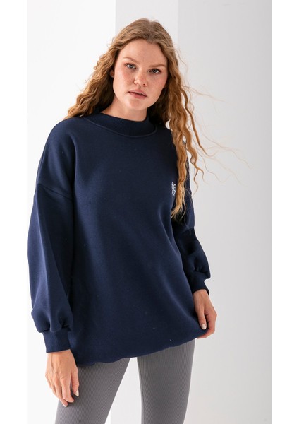 Kadın Bisiklet Yaka Fiyonk Kalp Nakışlı Oversize 3ip Sweatshirt Lacivert - 2629
