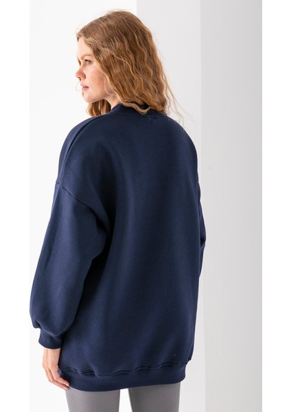 Kadın Bisiklet Yaka Fiyonk Kalp Nakışlı Oversize 3ip Sweatshirt Lacivert - 2629