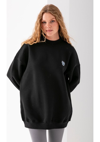 Kadın Bisiklet Yaka Fiyonk Kalp Nakışlı Oversize 3ip Sweatshirt Siyah - 2629 indirimleri