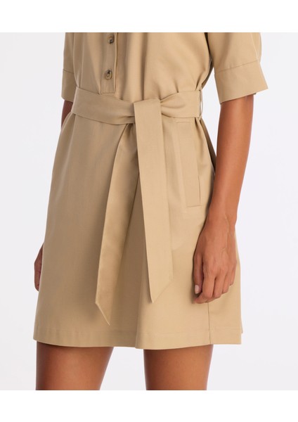 Düz Gömlek Yaka 3/4 Kol Elbise fırsatları