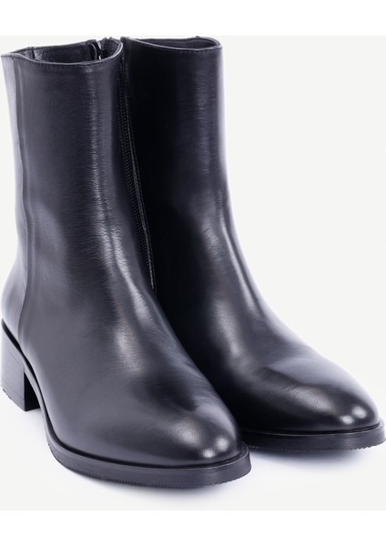 Yumuşak Deri Düz Bot fırsatları