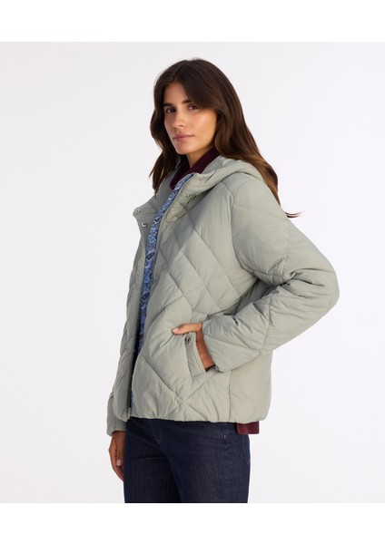 Regular Kapüşonlu Yaka Uzun Kol Mont fırsatları