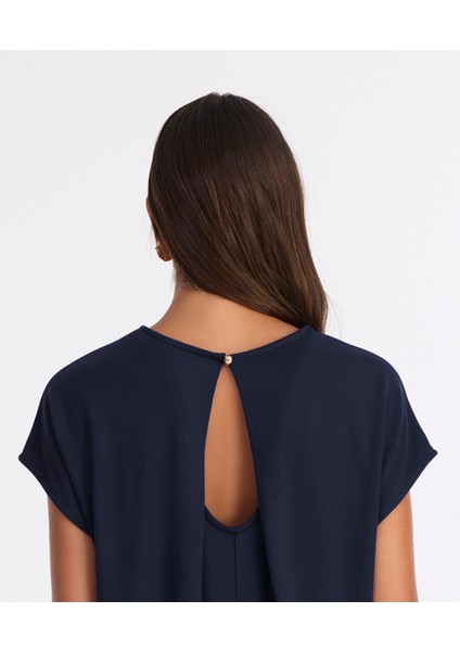 Arka Detaylı Kısa Kollu Kısa Elbise fırsatları