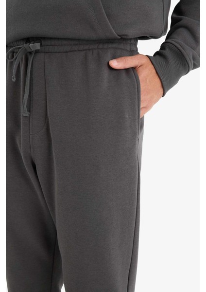 Regular Fit Beli Bağcıklı Cepli Paçası Lastikli Şardonlu Basic Düz Jogger Eşofman Altı E6326AX25AU
