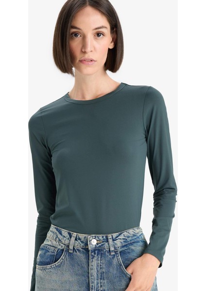 Slim Fit Dar Kesim Bisiklet Yaka Basic Düz Uzun Kollu Tişört D3756AX25AU