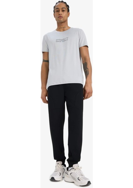 Fit Slim Fit Dar Kesim Bisiklet Yaka Esnek Kumaş Baskılı Sporcu Kısa Kollu Tişört E7516AX25AU fiyatları