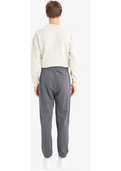 Regular Fit Beli Bağcıklı Paçası Lastikli Cepli Basic Düz Jogger Eşofman Altı