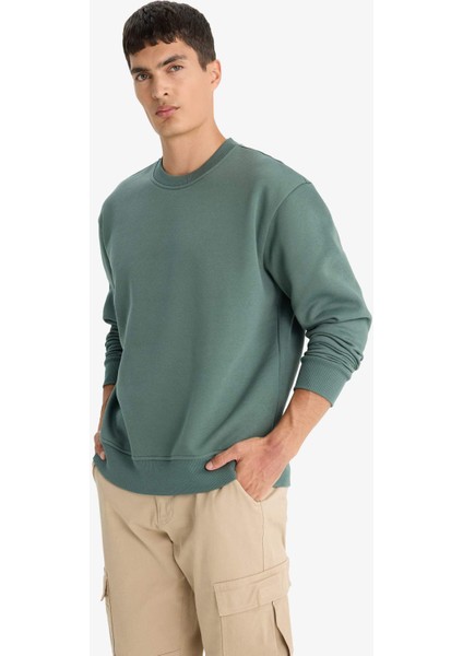 Relax Fit Bisiklet Yaka Kalın İçi Yumuşak Tüylü Basic Düz Sweatshirt T5139AZ25AU modelleri