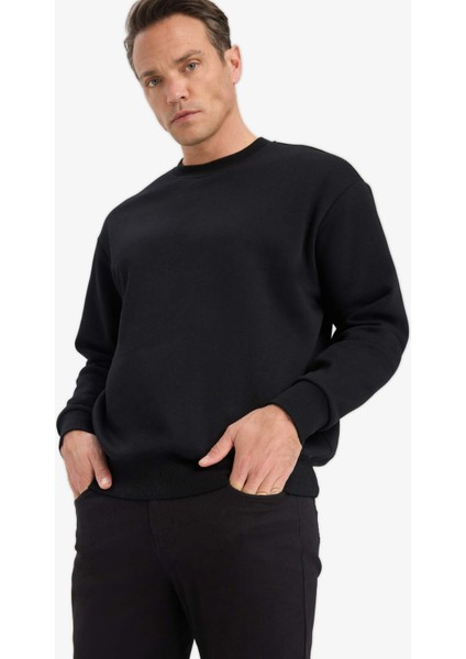 Relax Fit Bisiklet Yaka Kalın İçi Yumuşak Tüylü Basic Düz Sweatshirt T5139AZ25AU