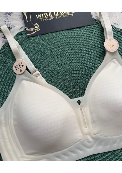 Raye Ithal Buz Ipek (Ice-Silk) Ultra Ince Rahat Nefes Alır Dekolteli Görünmez Lazer Dikişsiz Sütyen fırsatları