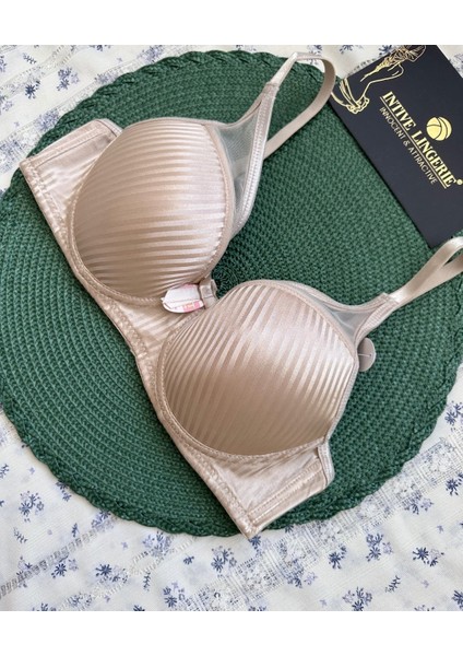Evelyn Parlak Saten Çizgi Detaylı C Cup Balenli Desteksiz Önü Tül Detaylı Şık Sütyen (Intimmy Love) fiyatları