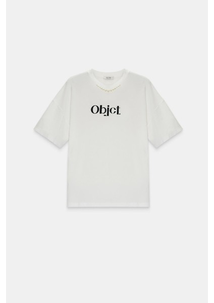 Ekru Yakada Inci ve Baskı Detaylı Bisiklet Yaka Kısa Kollu T-Shirt modelleri