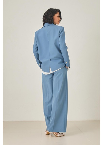 Mavi Tek Düğme ve Gömlek Detaylı Ceket indirimleri