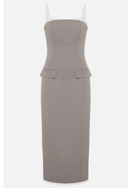 Olive Ince Askılı Yaka ve Cep Detaylı Midi Boy Elbise