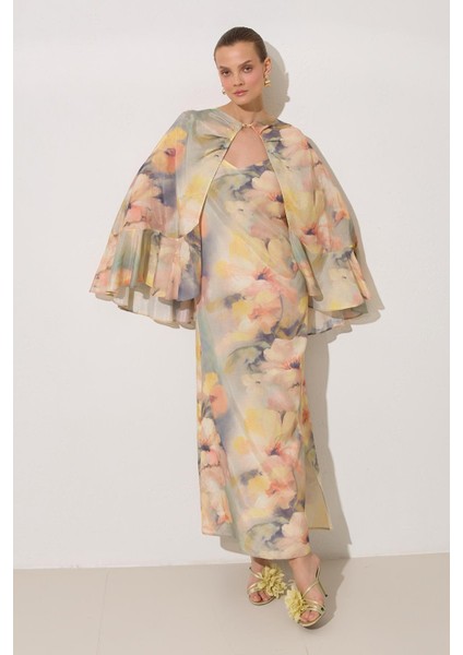 Mint Pelerin Detaylı Desenli Midi Boy Elbise