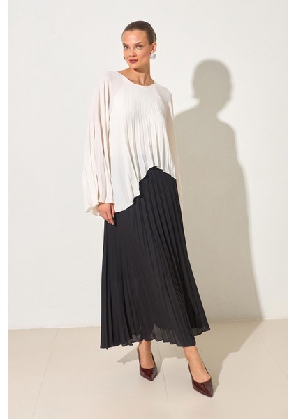 Ekru-Siyah Bisiklet Yaka Plise Detaylı Çift Renkli Midi Boy Elbise fiyatları