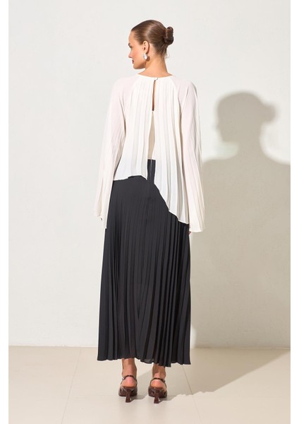 Ekru-Siyah Bisiklet Yaka Plise Detaylı Çift Renkli Midi Boy Elbise indirimleri