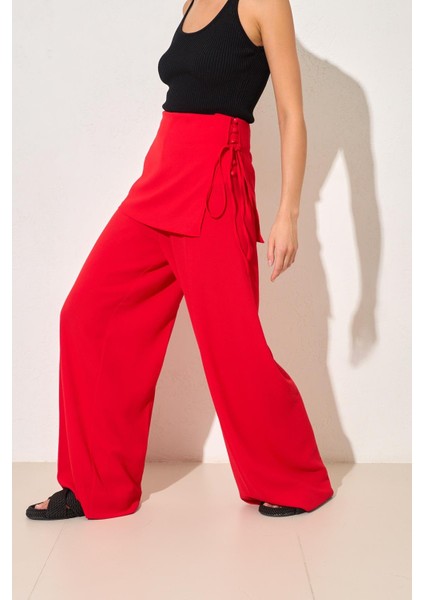 Kırmızı Bel Detaylı Rahat Kesim Pantolon fiyatları