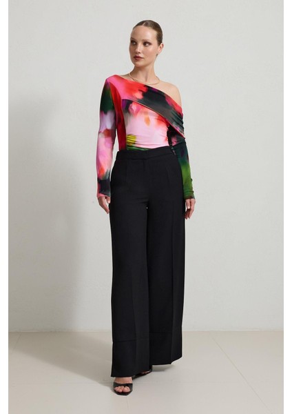 Siyah Rahat Kesim Geniş Paça Pantolon fiyatları