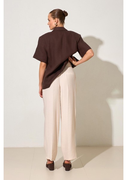 Krem Cep Detaylı Rahat Kesim Pantolon fırsatları