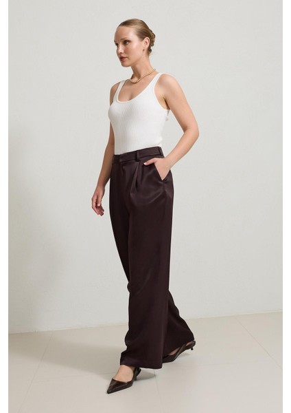 Çikolata Pile ve Cep Detaylı Rahat Kesim Pantolon modelleri