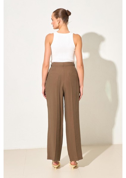 Acı-Kahve Cep Detaylı Rahat Kesim Pantolon indirimleri