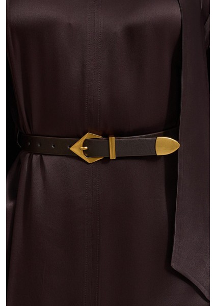 Çikolata Boyun Detaylı Belden Kemerli Elbise fırsatları