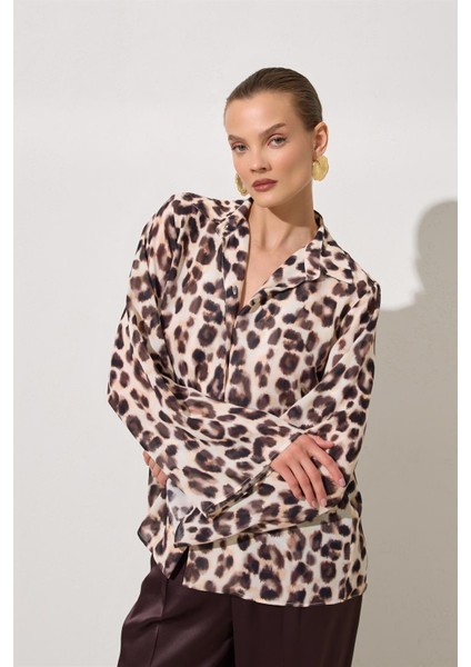 Krem - Acı Kahve Leopar Desenli Uzun Kollu Rahat Kesim Gömlek