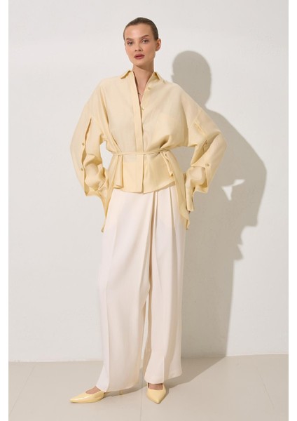 Tereyağ Sarısı Belden Kuşak ve Cep Detaylı Gömlek modelleri