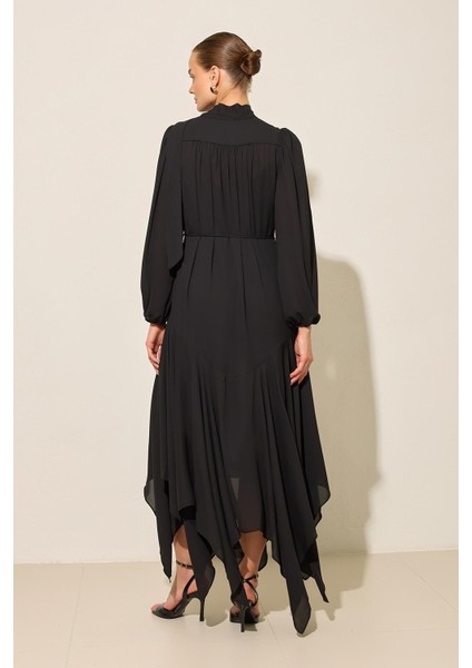 Siyah Boyundan Bağlama Detaylı Rahat Kesim Midi Boy Elbise indirimleri