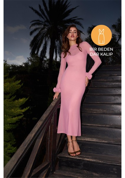 Pembe Dar Kalıp Transparan Ve Kol Detaylı Midi Boy Elbise
