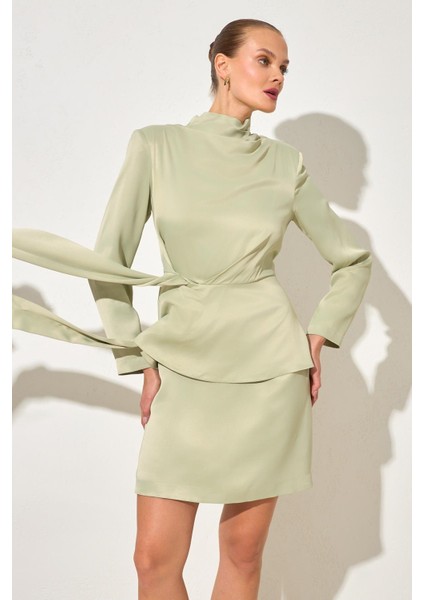 Nil Yeşili Bağlama Detaylı Balıkçı Yaka Uzun Kollu Mini Elbise