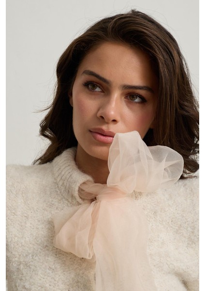 Açık Bej Fiyonk Detaylı Kısa Kollu Triko fırsatları