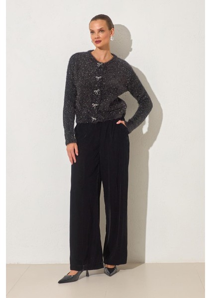 Siyah Düğme Detaylı Uzun Kollu Triko fiyatları