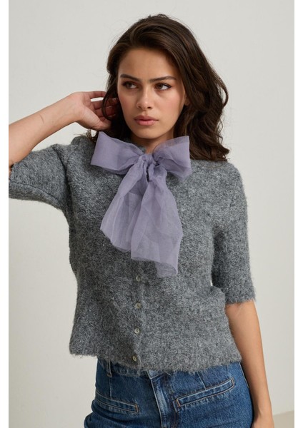 Gri Fiyonk Detaylı Kısa Kollu Triko