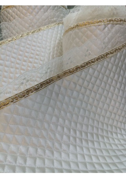 Dolap Içi Beyaz Kapitone Dantelli Şeritli Raf Örtüsü En 50 cm